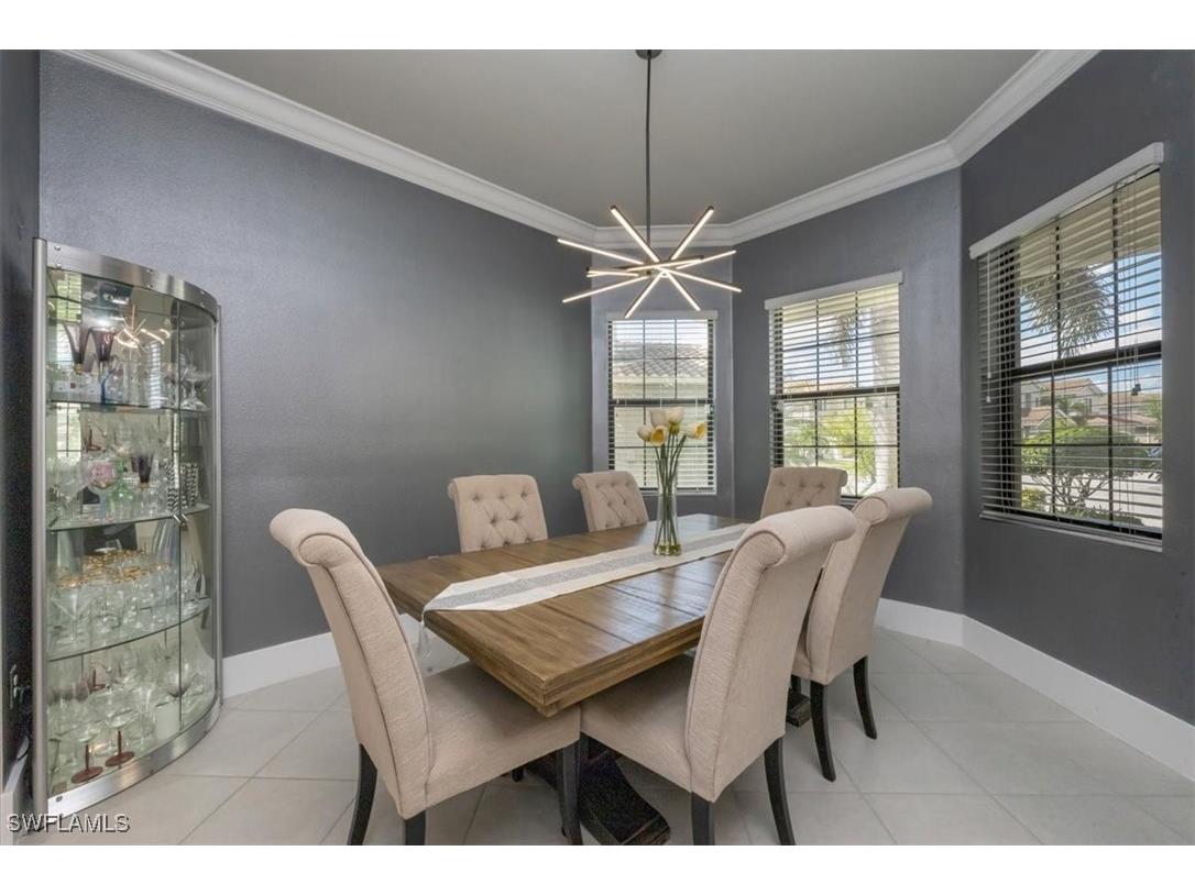 4172 Crescent Court Naples FL 34119 225076264 image5