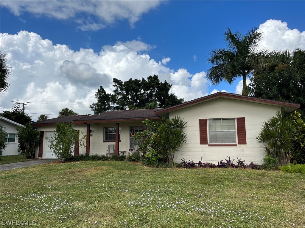 4173 29th Place SW Naples FL 34116 223083318 image1