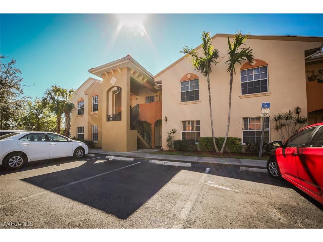 4175 Castilla Circle #203 Fort Myers FL 33916 224016718 image1