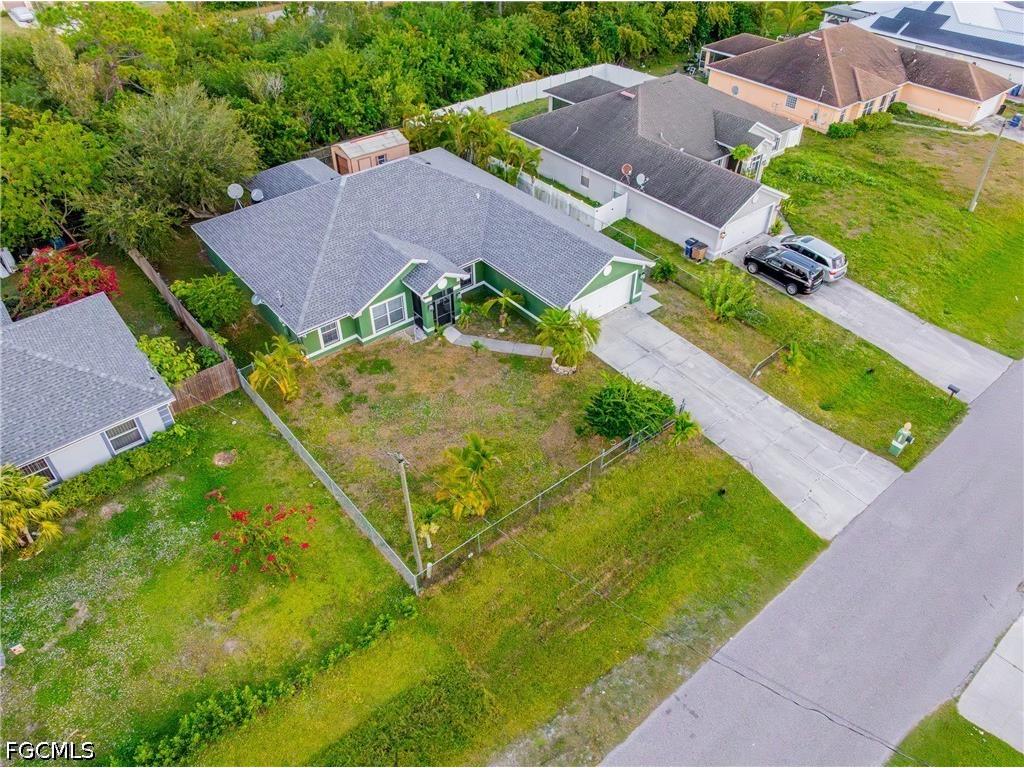 418 Windermere Drive Lehigh Acres FL 33972 2026020093 image2