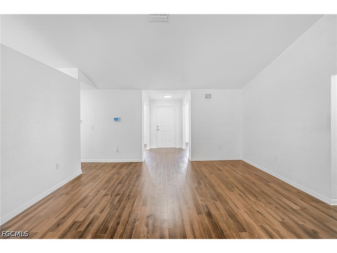 418 Windermere Drive Lehigh Acres FL 33972 2026020093 image7