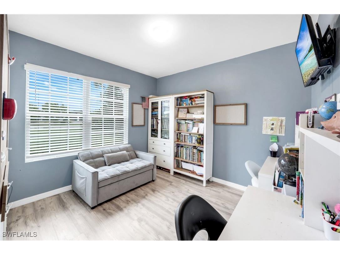 4180 68th Avenue NE Naples FL 34120 225069046 image10