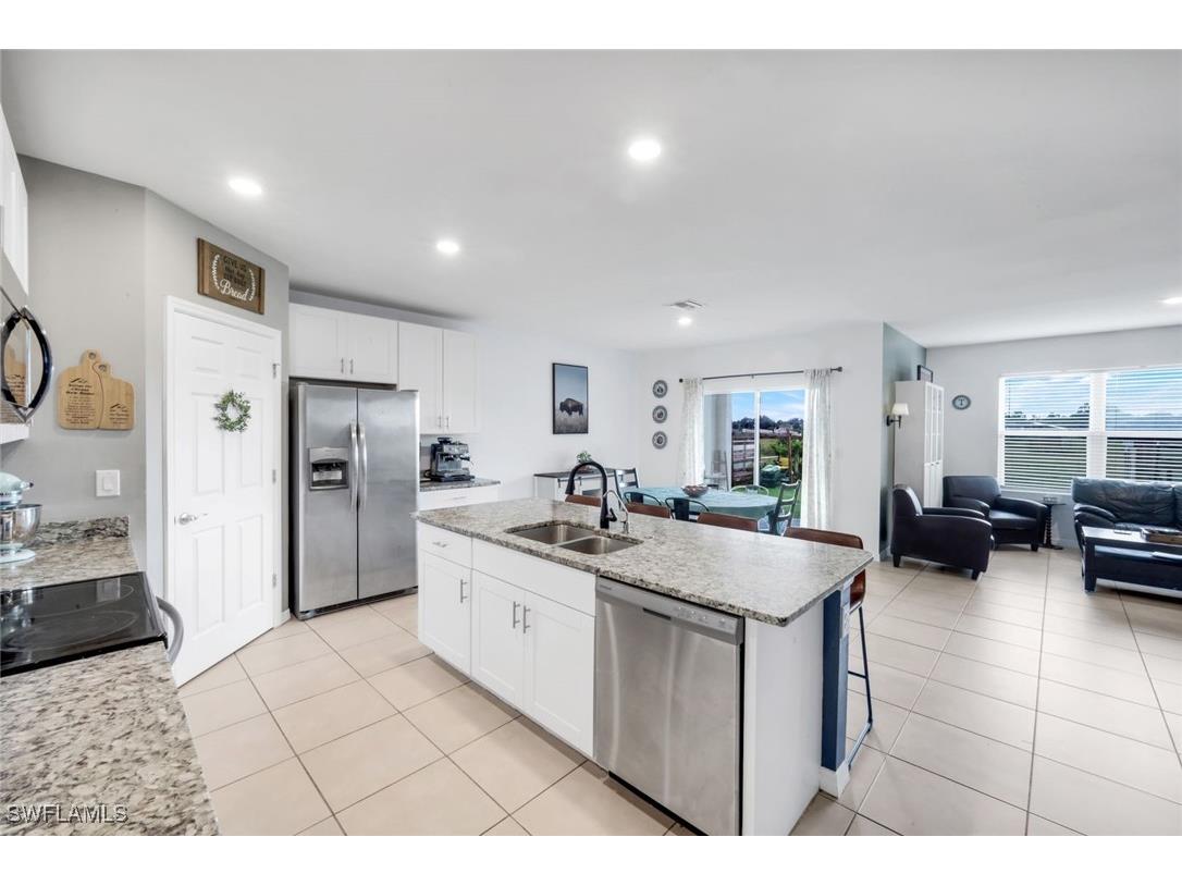 4180 68th Avenue NE Naples FL 34120 225069046 image4