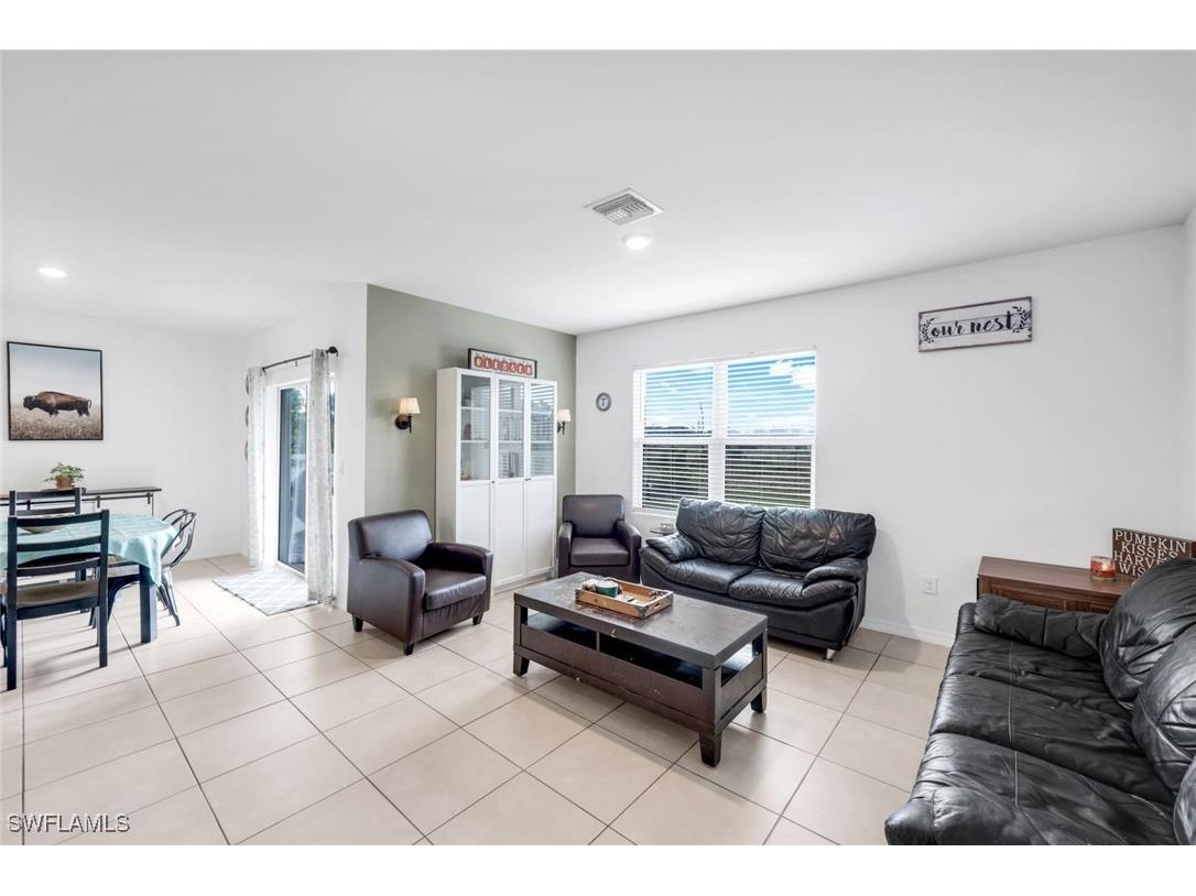 4180 68th Avenue NE Naples FL 34120 225069046 image6