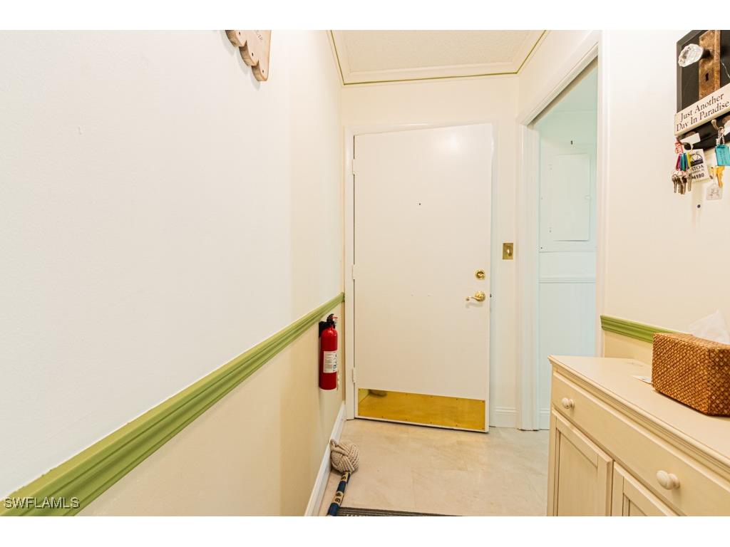 4180 Belair Lane #B Naples FL 34103 226002967 image14