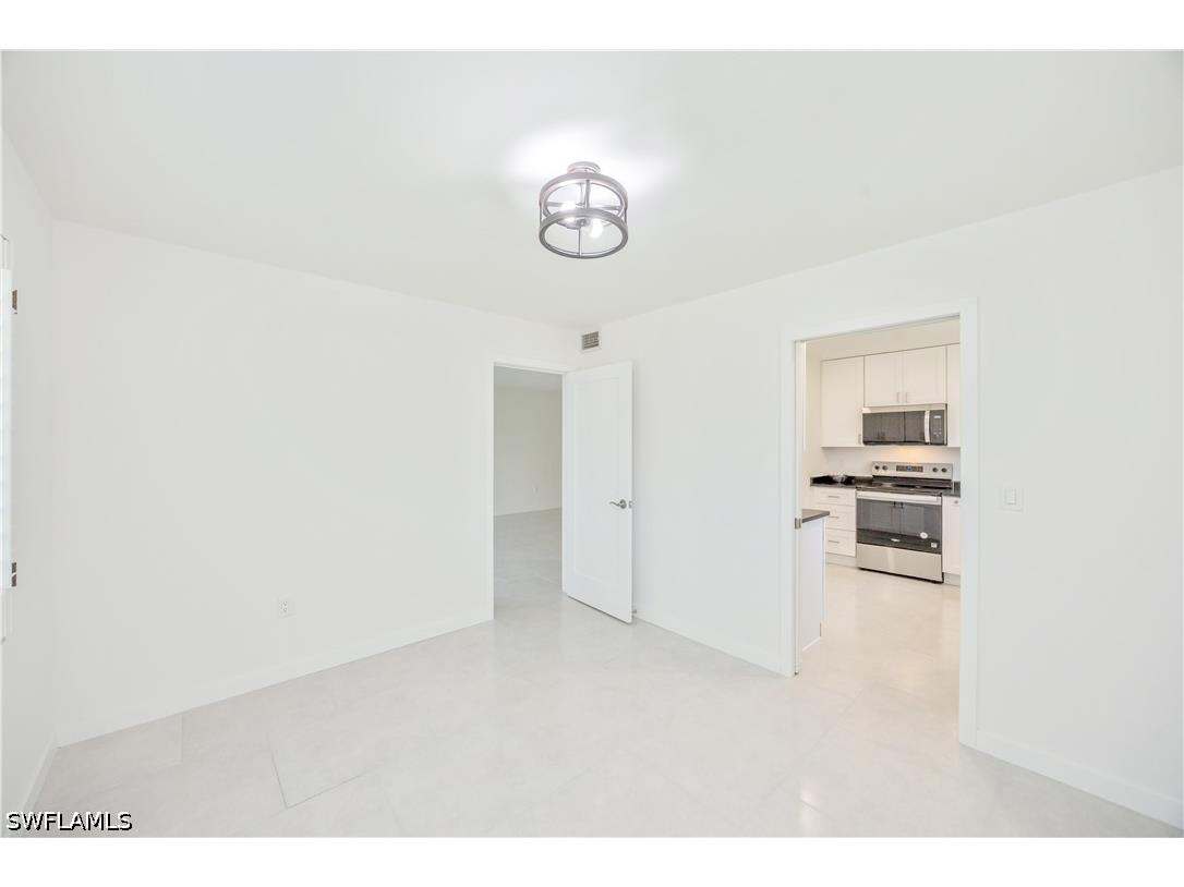 4180 Crayton Road #E4 Naples FL 34103 226017084 image11