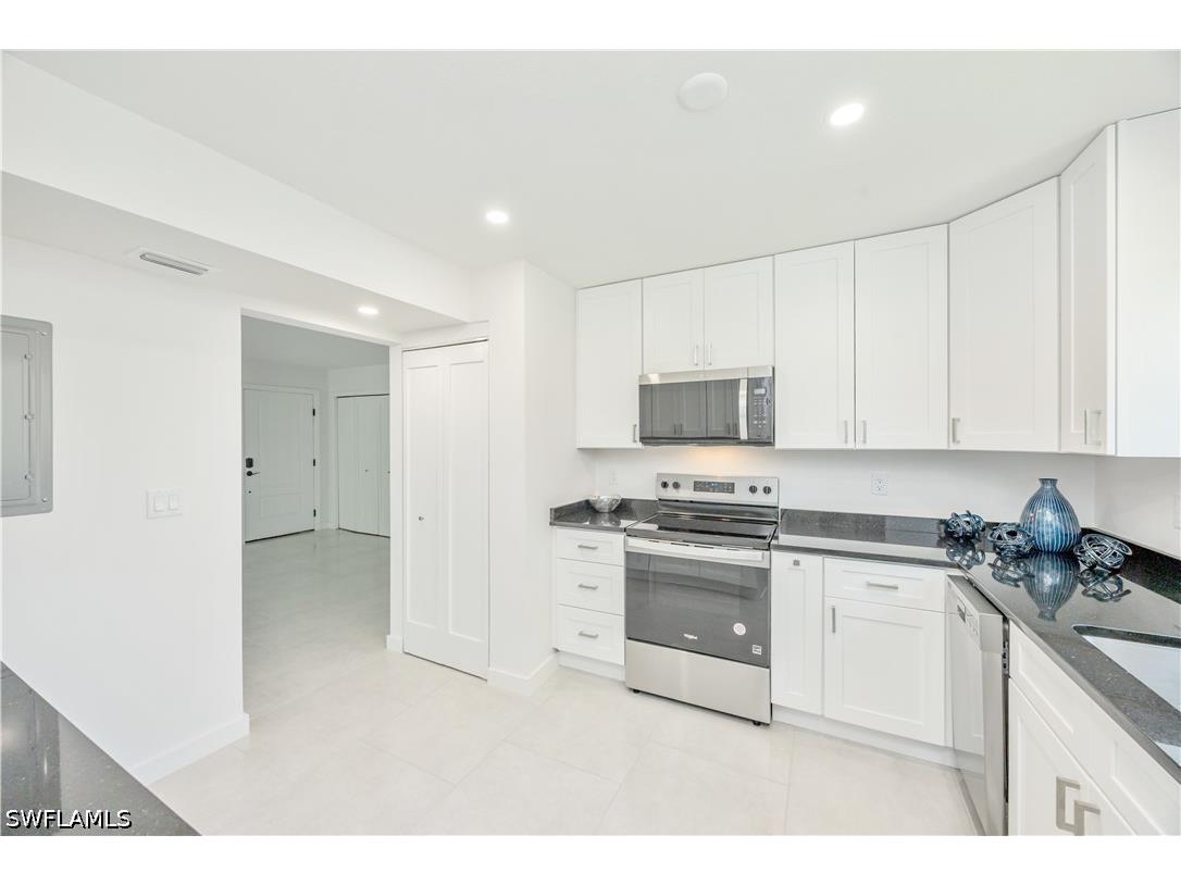 4180 Crayton Road #E4 Naples FL 34103 226017084 image8