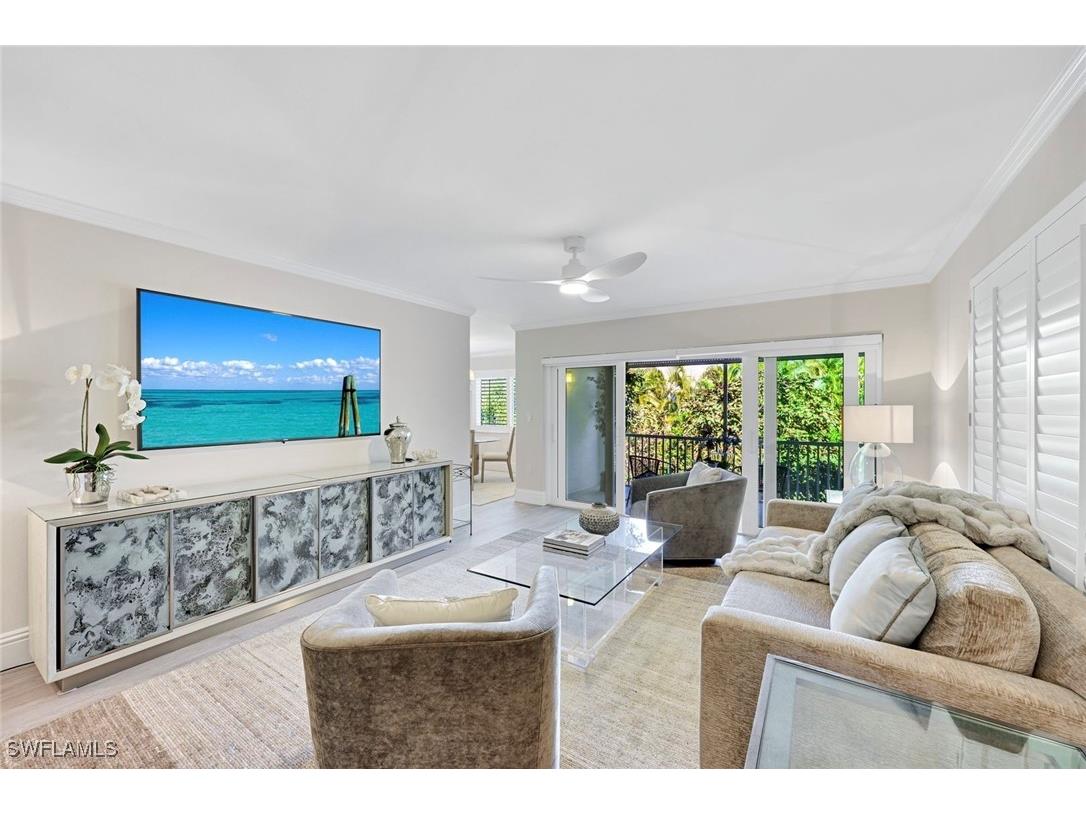 4180 Crayton Road #E8 Naples FL 34103 226003971 image1