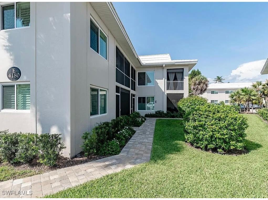4180 Crayton Road #E8 Naples FL 34103 226003971 image16