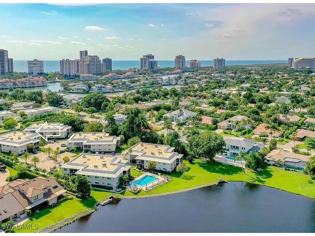 4180 Crayton Road #E8 Naples FL 34103 226003971 image18