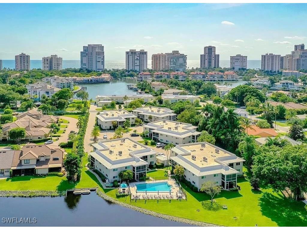 4180 Crayton Road #E8 Naples FL 34103 226003971 image19