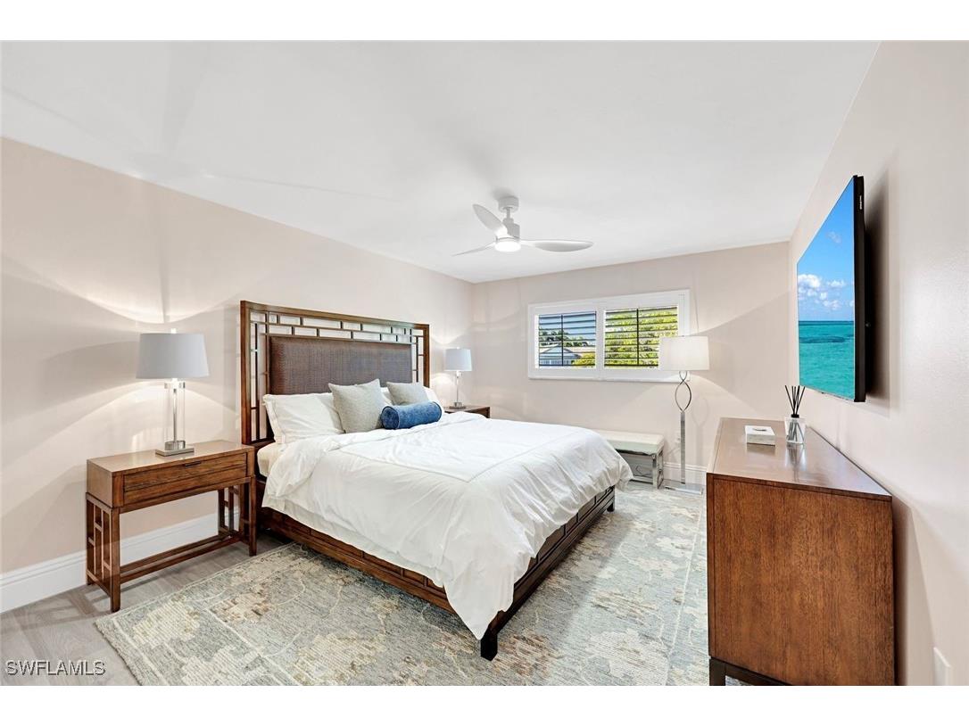 4180 Crayton Road #E8 Naples FL 34103 226003971 image6
