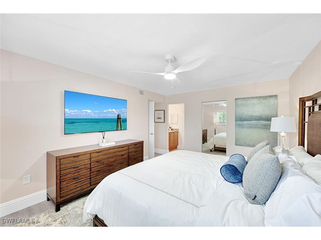 4180 Crayton Road #E8 Naples FL 34103 226003971 image7