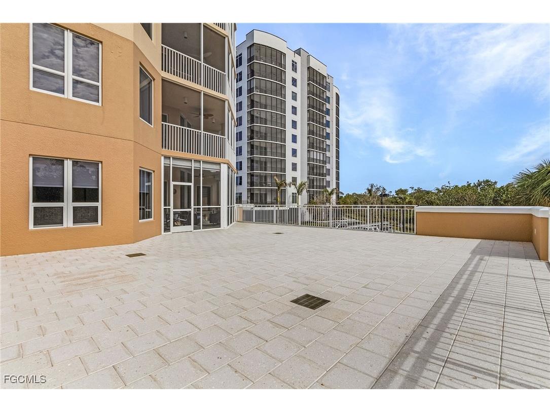 4182 Bay Beach Lane #721 Fort Myers Beach FL 33931 2025020946 image25