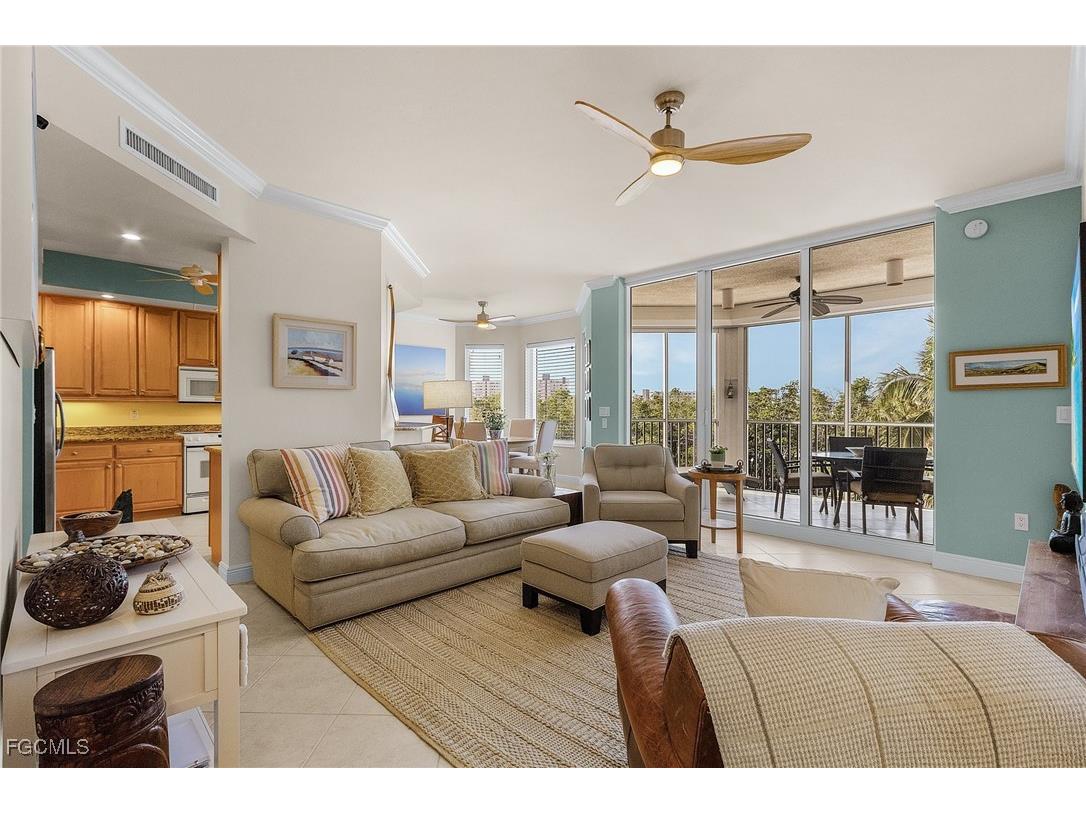 4182 Bay Beach Lane #733 Fort Myers Beach FL 33931 2025020050 image1