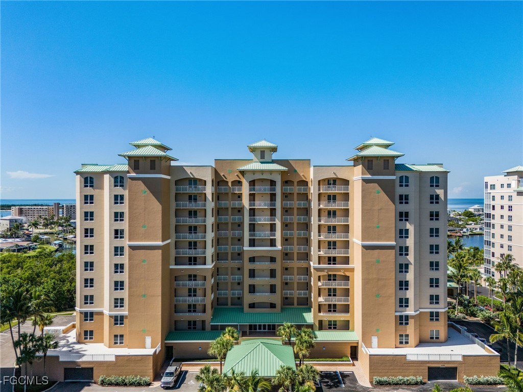 4182 Bay Beach Lane #743 Fort Myers Beach FL 33931 2025005981 image1