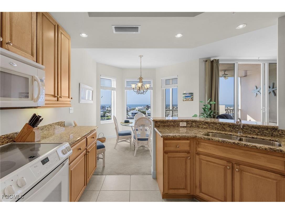 4182 Bay Beach Lane #773 Fort Myers Beach FL 33931 2025024614 image6