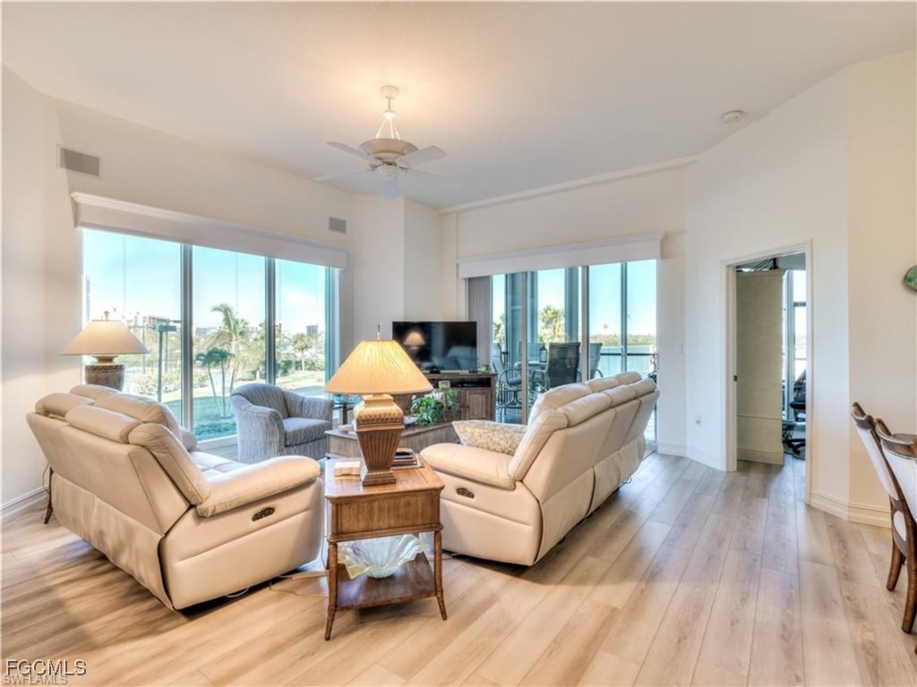 4183 Bay Beach Lane #313 Fort Myers Beach FL 33931 2025011231 image14