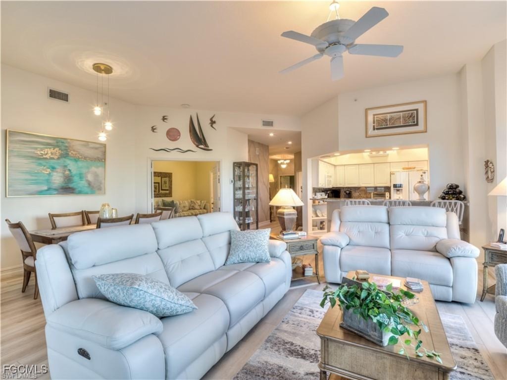 4183 Bay Beach Lane #313 Fort Myers Beach FL 33931 2025011231 image16