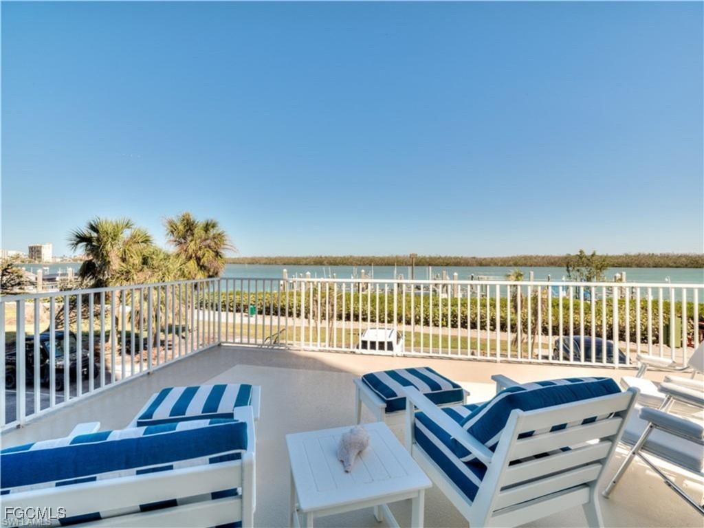 4183 Bay Beach Lane #313 Fort Myers Beach FL 33931 2025011231 image4