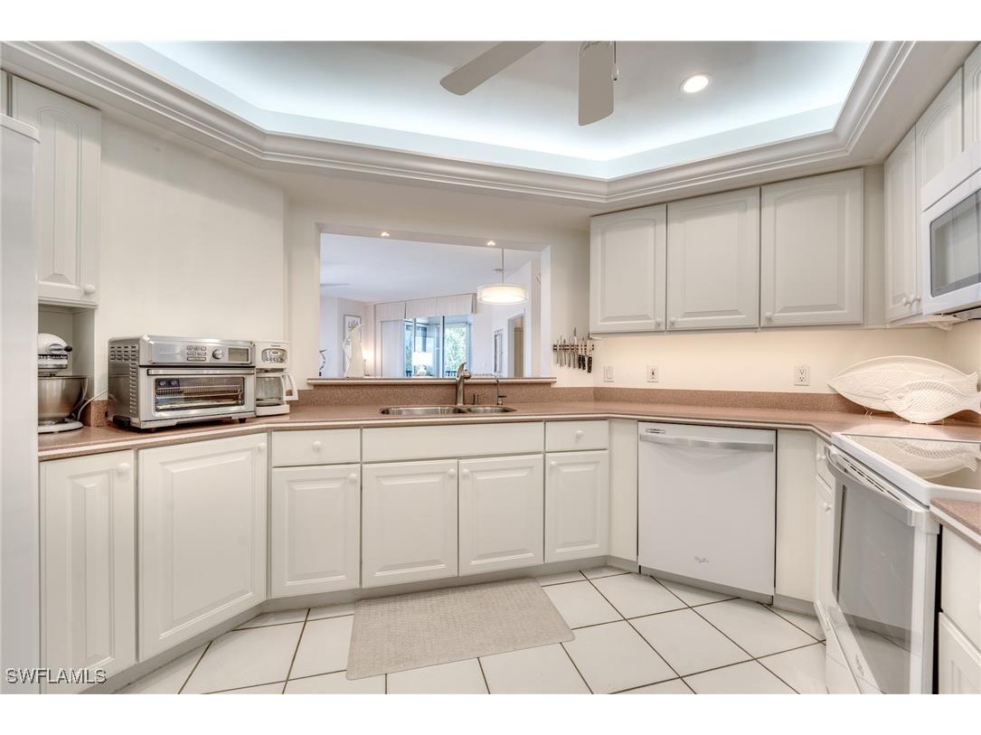 4183 Bay Beach Lane #325 Fort Myers Beach FL 33931 225019967 image7