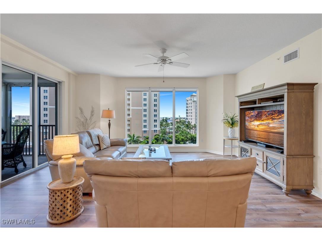 4183 Bay Beach Lane #356 Fort Myers Beach FL 33931 224062846 image1