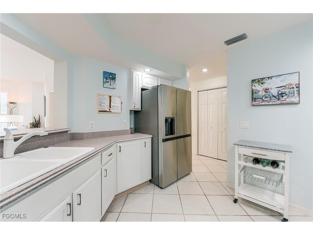 4183 Bay Beach Lane #366 Fort Myers Beach FL 33931 2025020647 image7