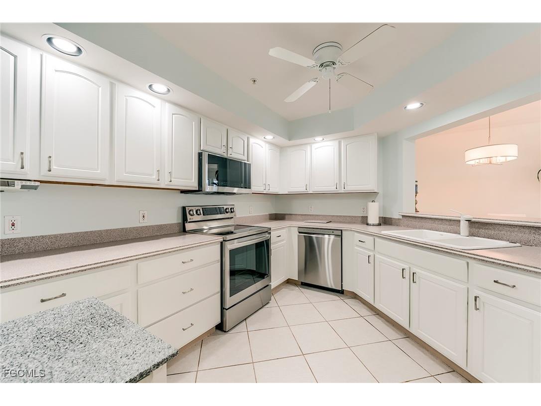 4183 Bay Beach Lane #366 Fort Myers Beach FL 33931 2025020647 image8