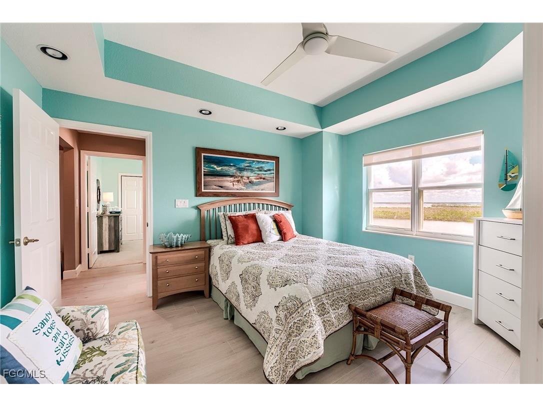 4183 Bay Beach Lane #375 Fort Myers Beach FL 33931 2025005864 image18