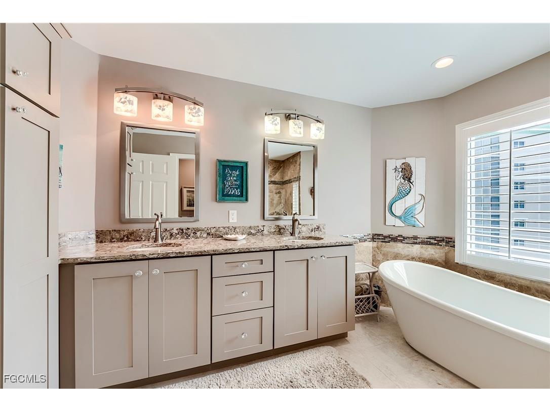 4183 Bay Beach Lane #375 Fort Myers Beach FL 33931 2025005864 image31