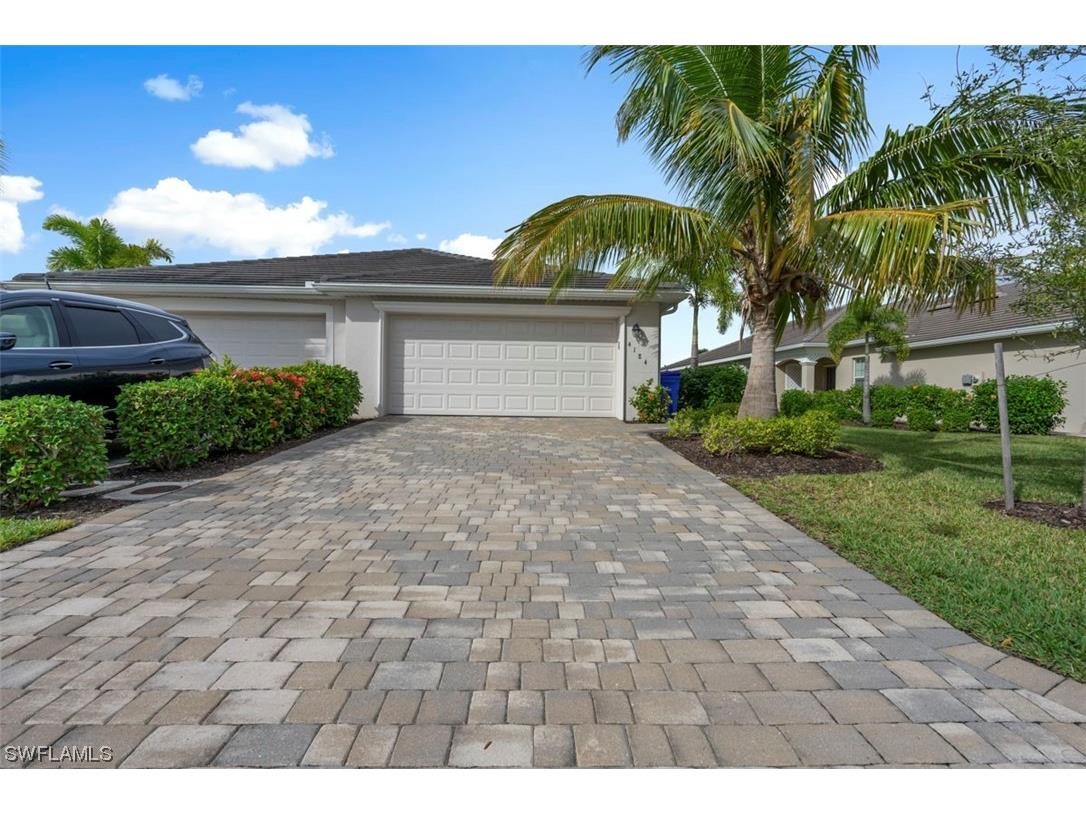 4184 Bisque Lane Fort Myers FL 33916 223089870 image1