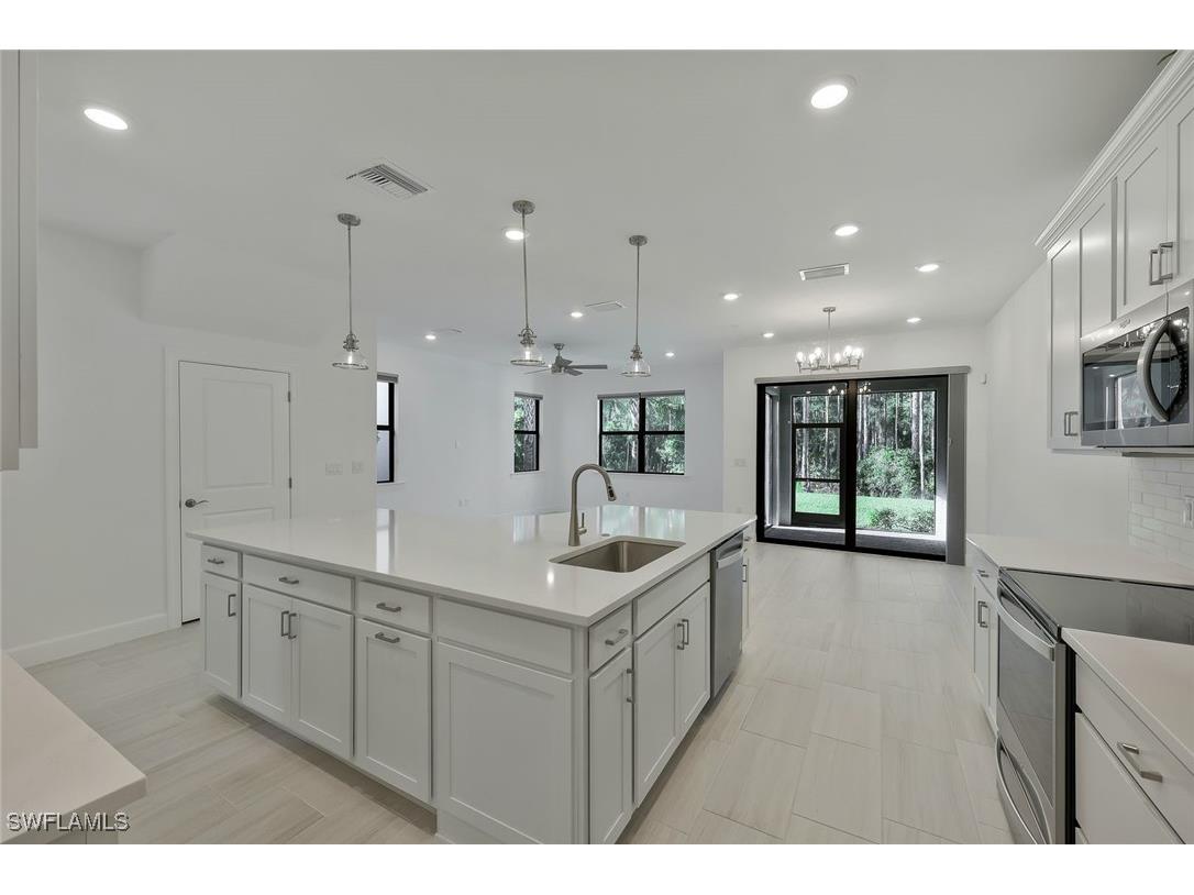 4184 Sonoma Oaks Circle Naples FL 34119 225063013 image8