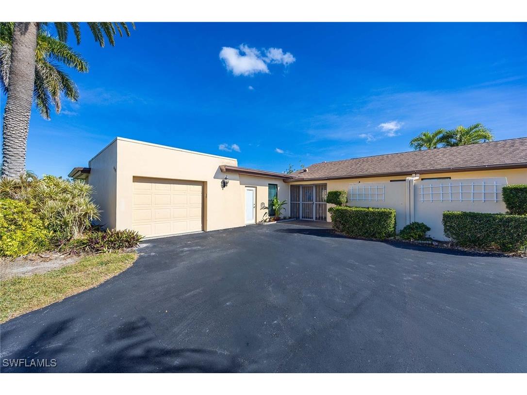 4185 Lakewood Boulevard Naples FL 34112 225085265 image1