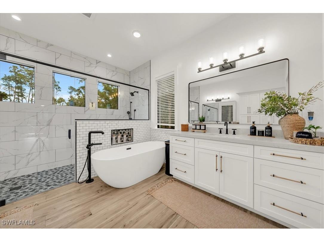 4186 3rd Avenue NW Naples FL 34119 226000552 image20