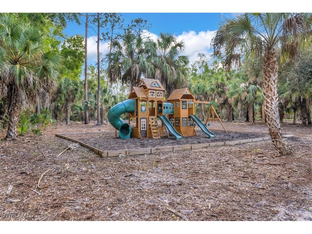 4186 3rd Avenue NW Naples FL 34119 226000552 image39