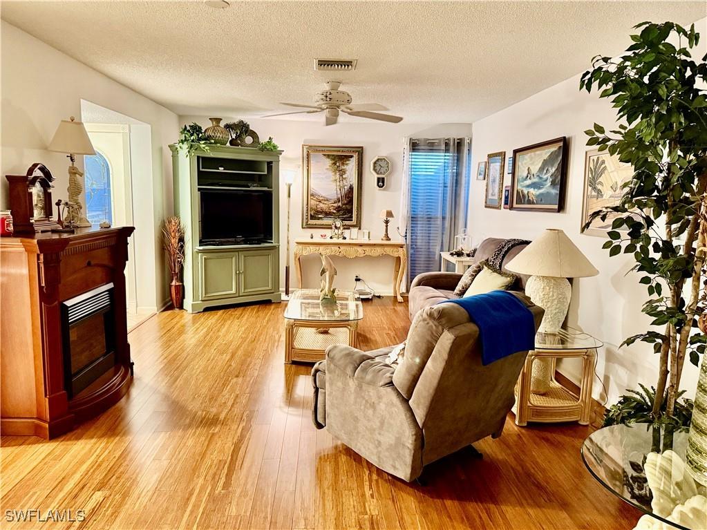 4187 Lakewood Boulevard #E13 Naples FL 34112 225075168 image5