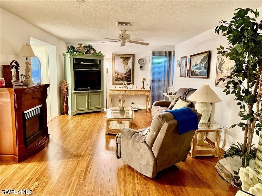 4187 Lakewood Boulevard #E13 Naples FL 34112 226014327 image19