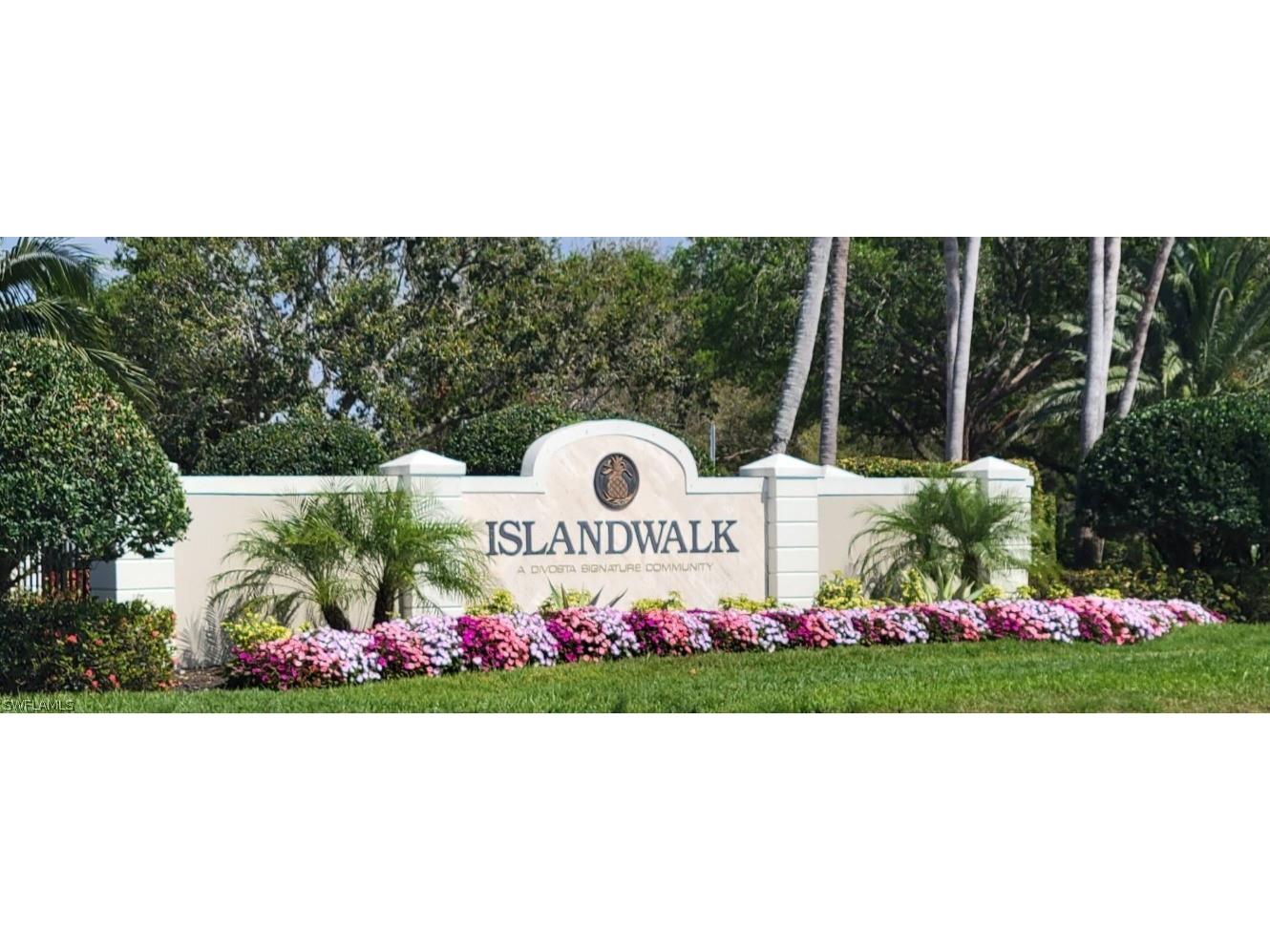 4187 Saint George Lane Naples FL 34119 224059230 image1