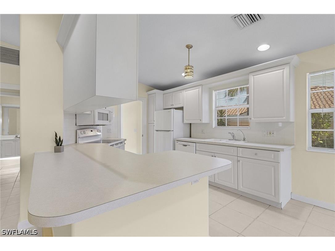 4187 Saint George Lane Naples FL 34119 226015676 image7