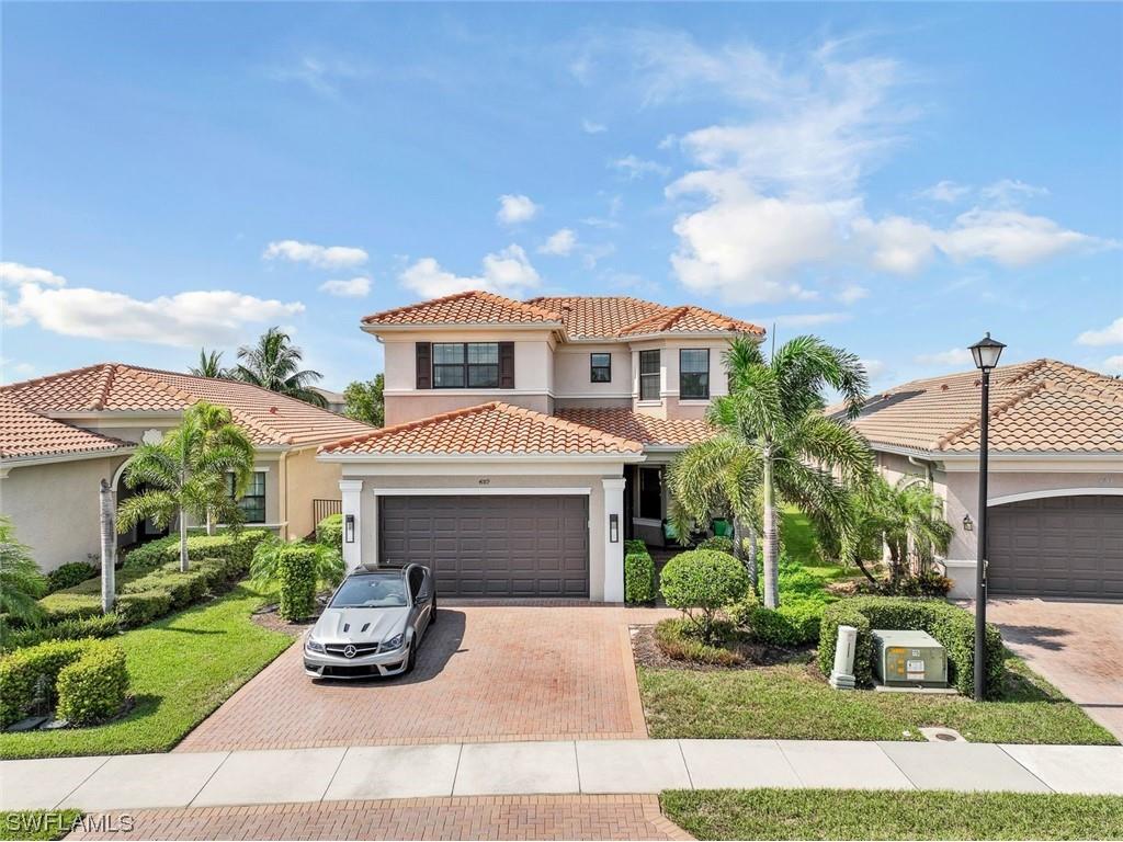 4189 Amelia Way Naples FL 34119 223066058 image1