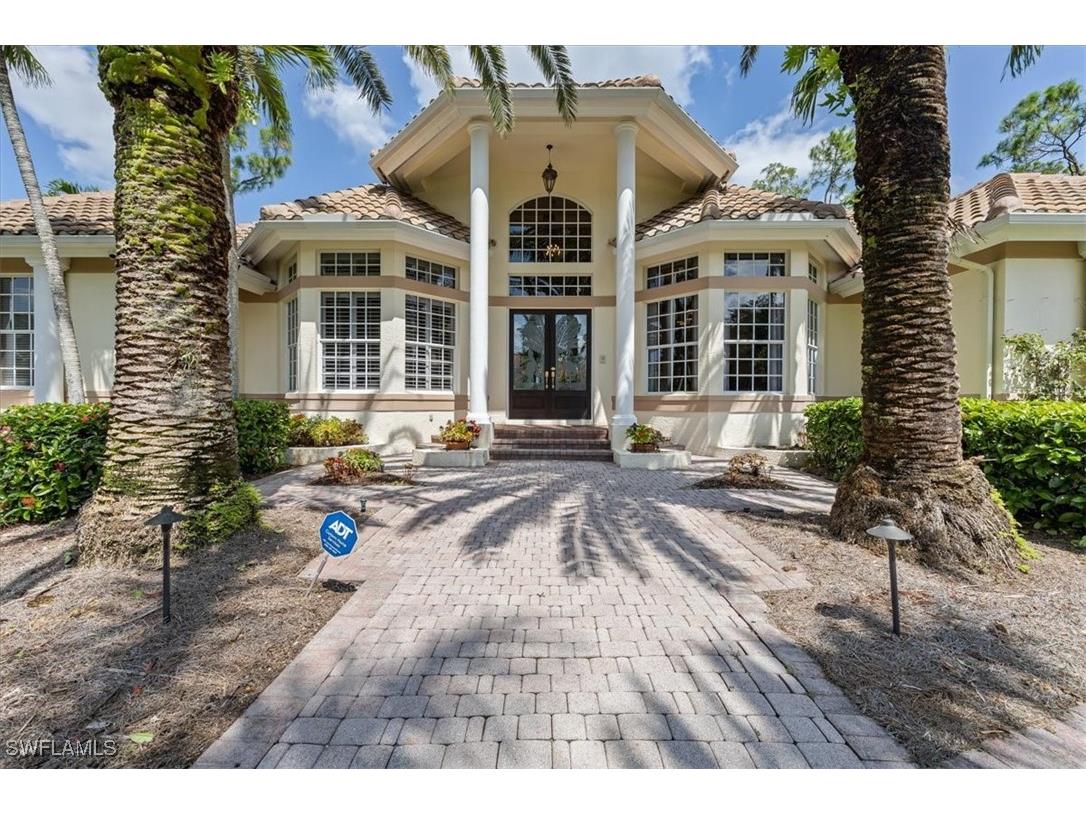 4189 Brynwood Drive Naples FL 34119 225072196 image1