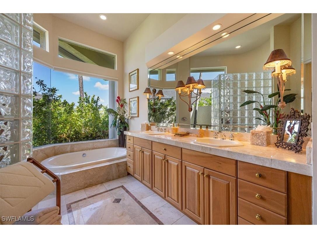 4189 Brynwood Drive Naples FL 34119 225072196 image15