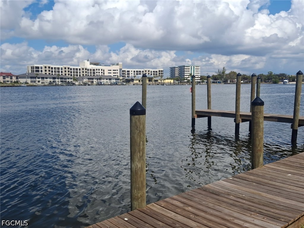 419 Avalon Drive Cape Coral FL 33904 2026012850 image2