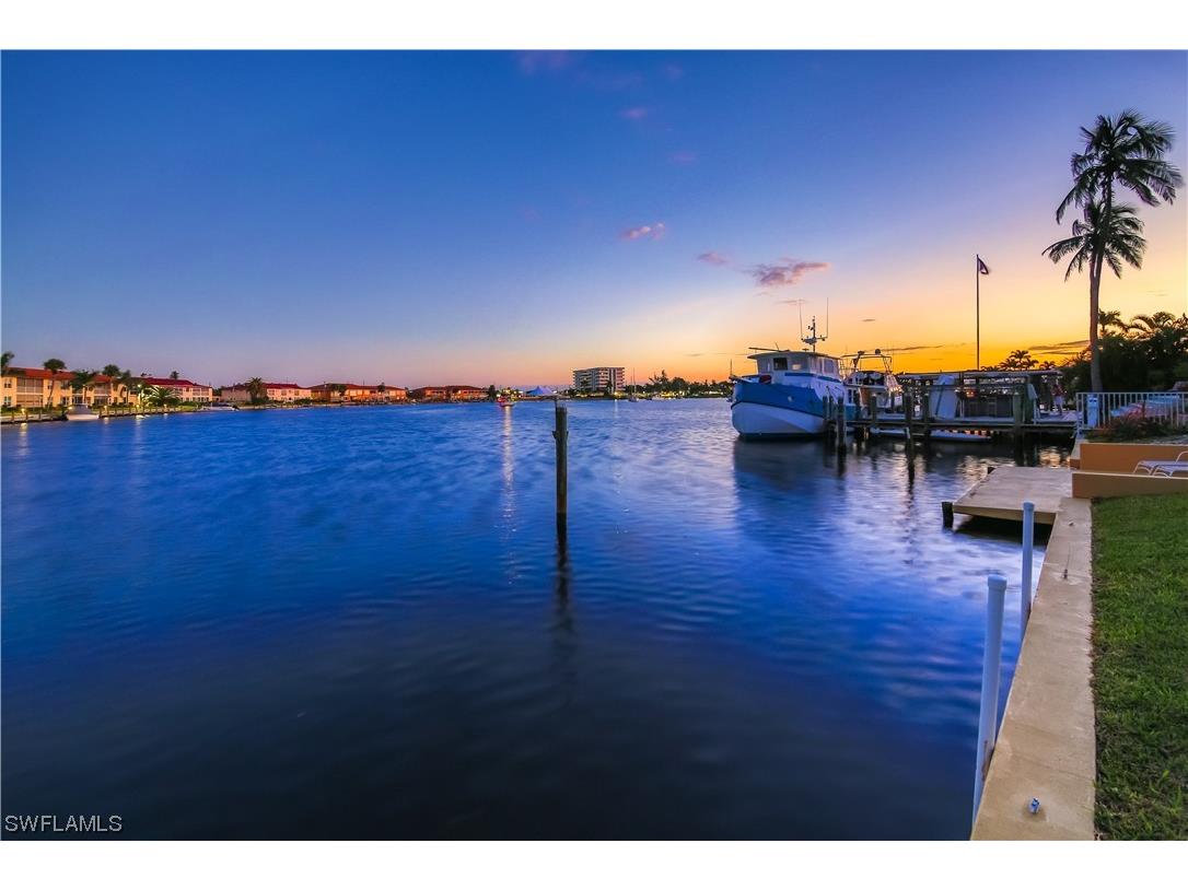 419 Avalon Drive Cape Coral FL 33904 223059708 image1