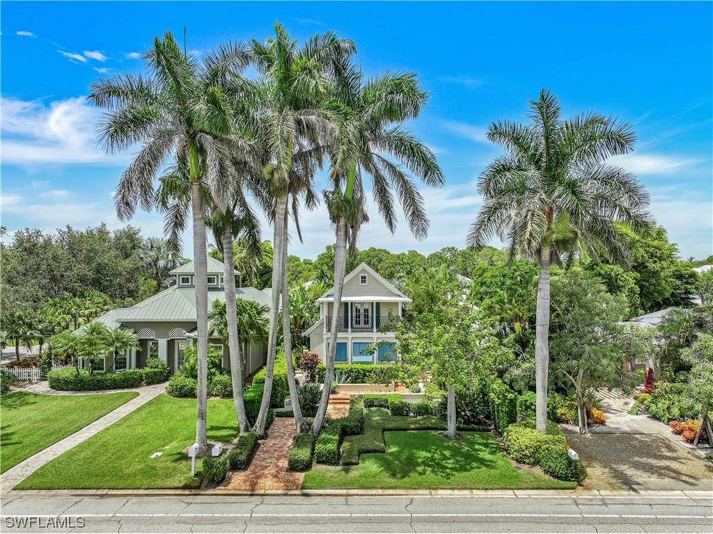 419 Central Avenue Naples FL 34102 223053513 image1