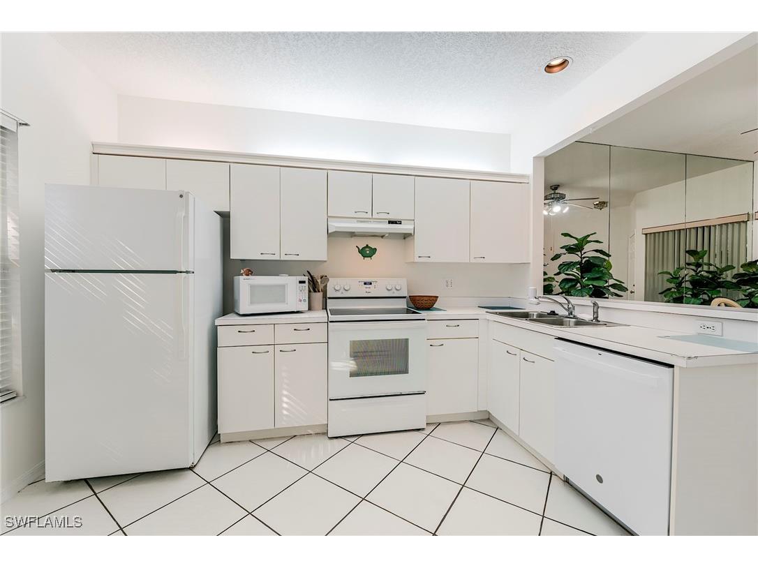 419 Emerald Bay Circle #B6 Naples FL 34110 225079933 image15