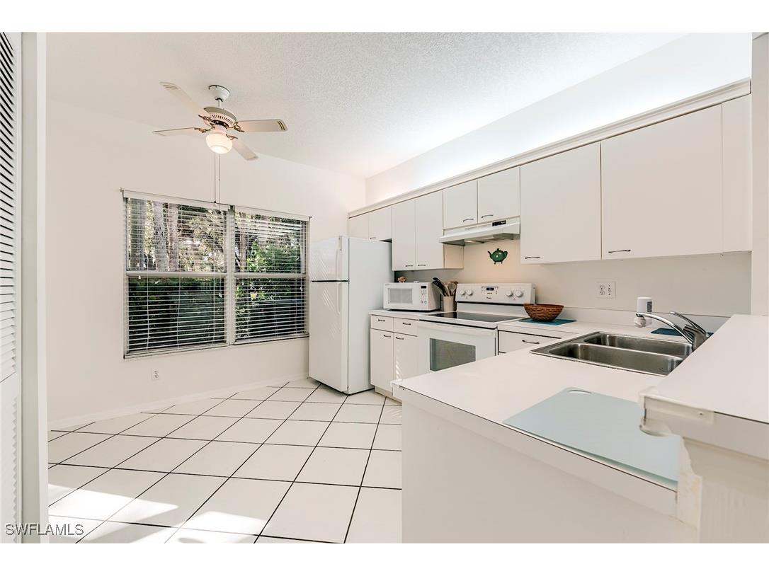 419 Emerald Bay Circle #B6 Naples FL 34110 225079933 image16