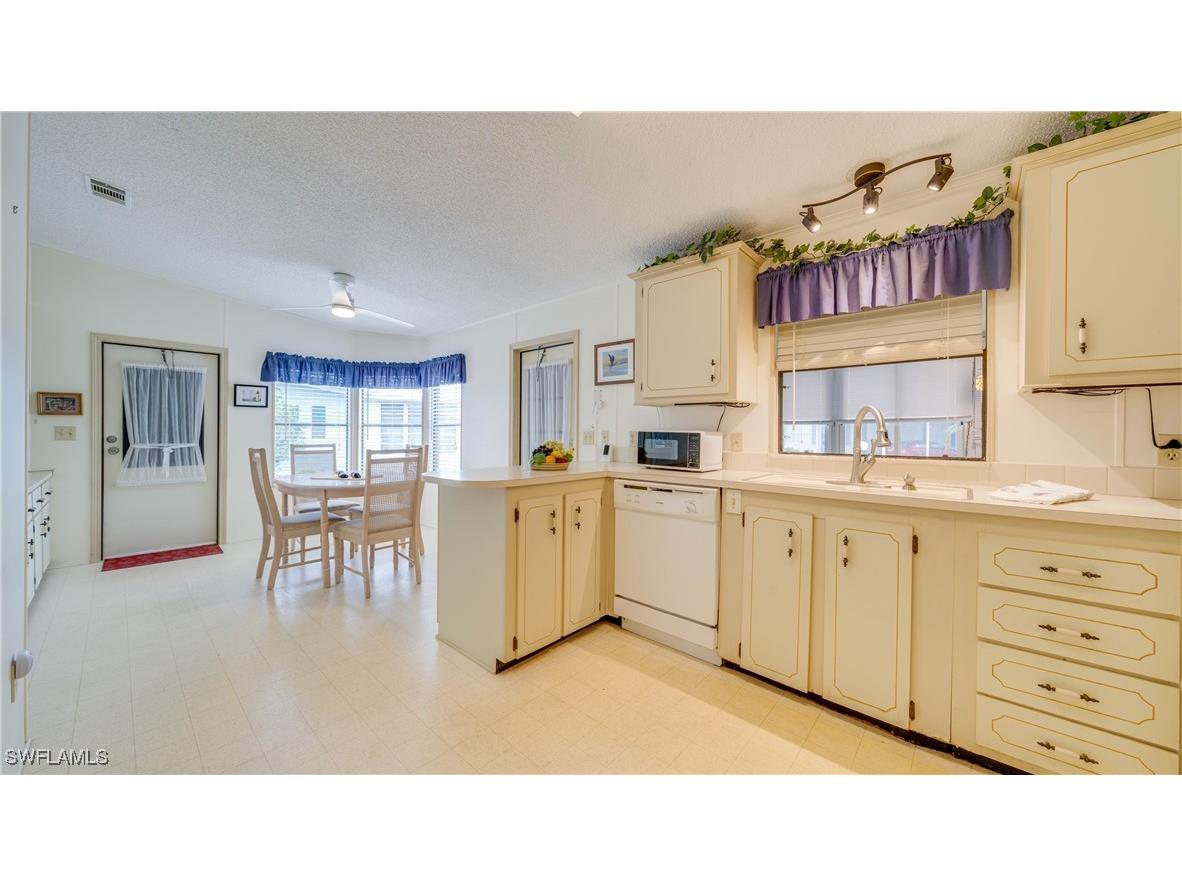 419 Horizon Drive North Fort Myers FL 33903 225051810 image5