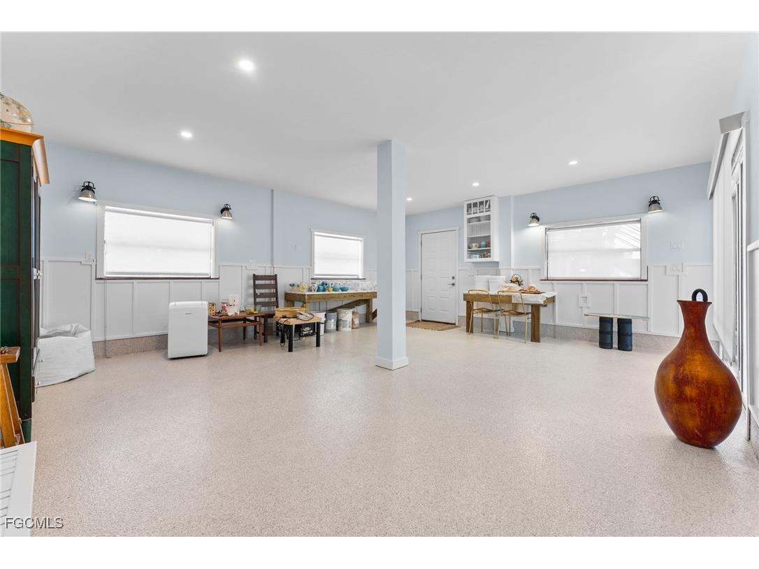 419 Lighthouse Way Sanibel FL 33957 2025015008 image27