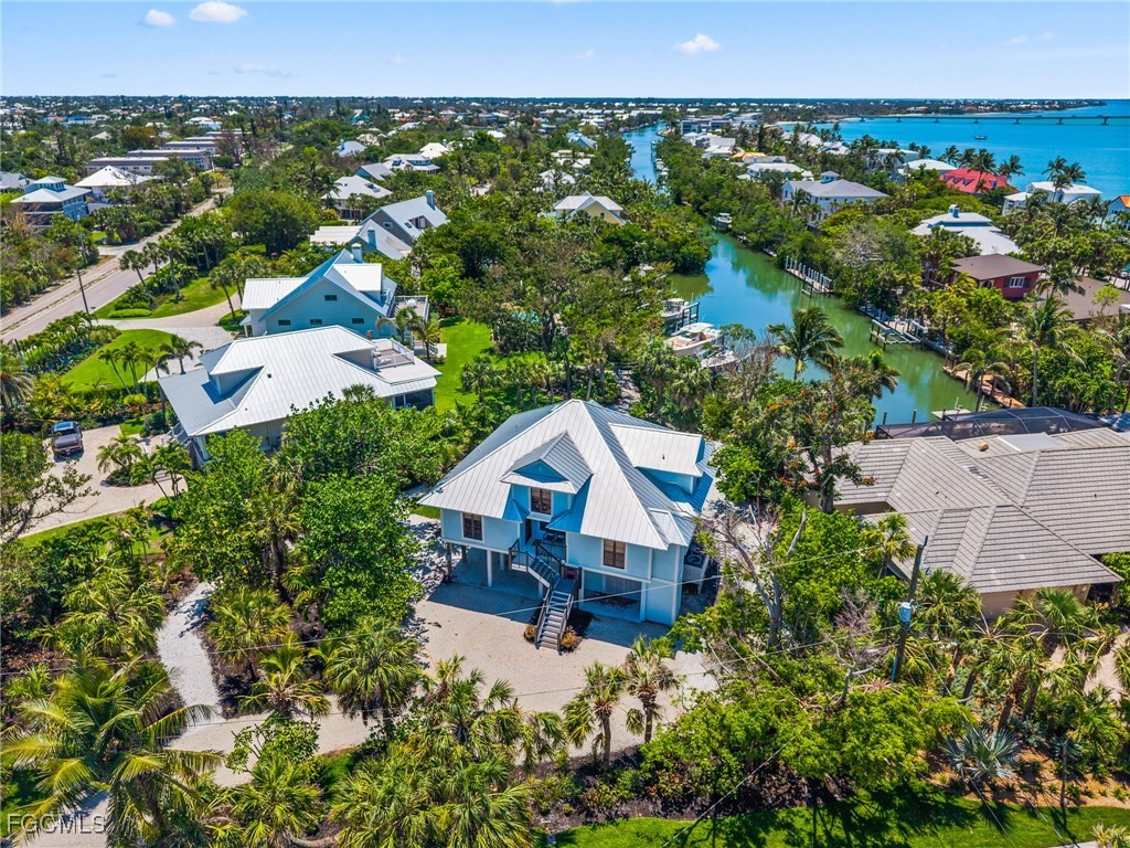 419 Lighthouse Way Sanibel FL 33957 2025015008 image4